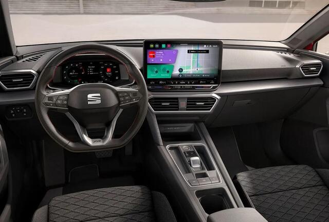Seat LEON Sportstourer Style Business Intense 1.5 TSI eHybrid PHEV 204pk | Trekhaak | Adaptive cruise control | Achteruitrijcamera | Navigatie