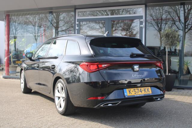 Seat LEON Sportstourer 1.5 eTSI FR Launch Edition | Org. NL | Technology Pack |