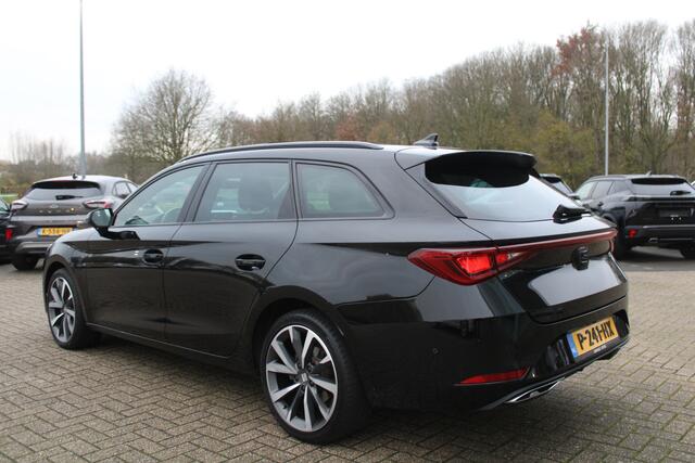 Seat LEON Sportstourer 1.4 TSI eHybrid PHEV FR - Adaptive Cruise - Navigatie - Camera - Stoelverwarming - Rijklaar