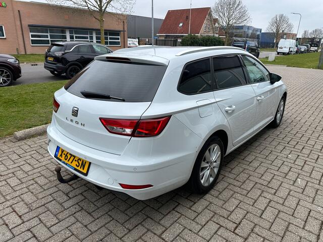 Seat LEON ST 1.5 TSI Xcellence Business Intense Adaptieve Cruise