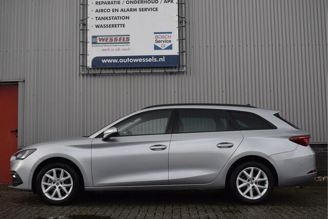 Seat LEON Sportstourer 1.0 TSI Style Business Intense Virtual cockpit, Adaptive cruise, Camera, Carplay