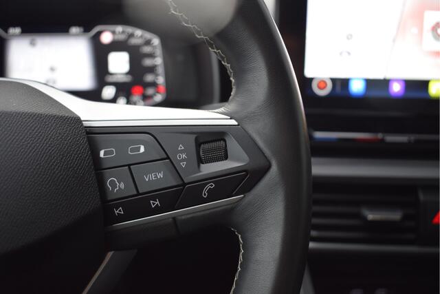 Seat LEON Sportstourer 1.0 TSI Style Business Intense Virtual cockpit, Adaptive cruise, Camera, Carplay