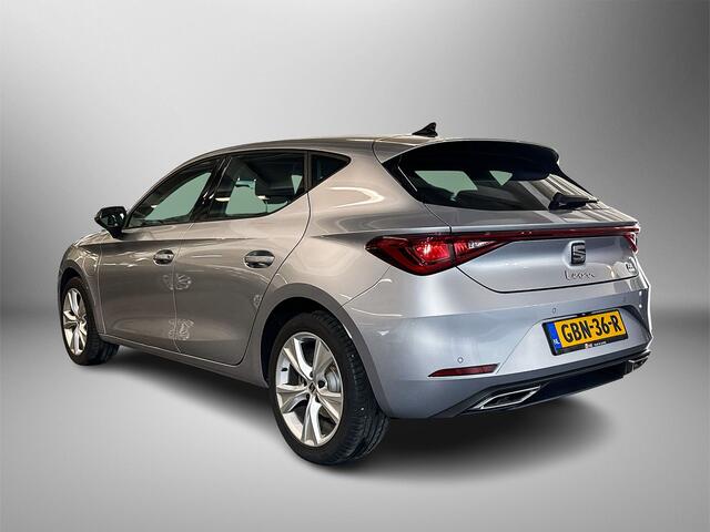 Seat LEON 1.4 245pk TSI eHybrid PHEV FR Business Intense / Stoelverwarming / Dodehoeksensoren / Stuurverwarming / Adaptive Cruise Control