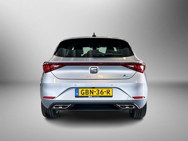 Seat LEON 1.4 245pk TSI eHybrid PHEV FR Business Intense / Stoelverwarming / Dodehoeksensoren / Stuurverwarming / Adaptive Cruise Control