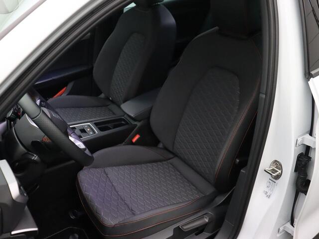 Seat LEON Sportstourer FR Business Intense 1.4 TSI e-Hybrid 204pk DSG Automaat Adaptive cruise control, Navigatie, Achteruitrijcamera, Stuurwiel verwarmd, Elektrische achterklep
