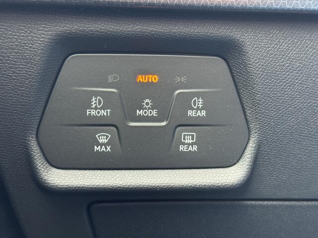 Seat LEON 1.0 eTSI Style Business | Climate | Virtual | Camera