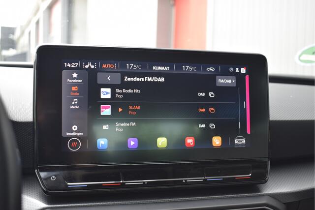 Seat LEON 1.5 TSI Style Adaptive cruise, Virtual cockpit, Camera