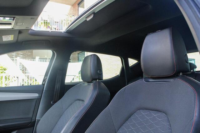 Seat LEON 1.4 TSI eHybrid PHEV FR Bus. Intense PANO|CAMERA|STOELVW|CARPLAY
