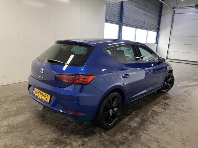 Seat LEON 1.5 TSI Style Ultimate Edition | Black style | Automaat |