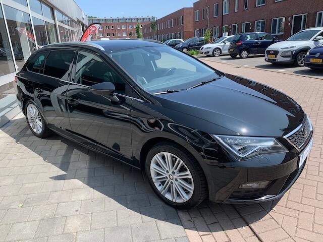 Seat LEON ST 1.4 EcoTSI Xcellence , trekhaak, leder.