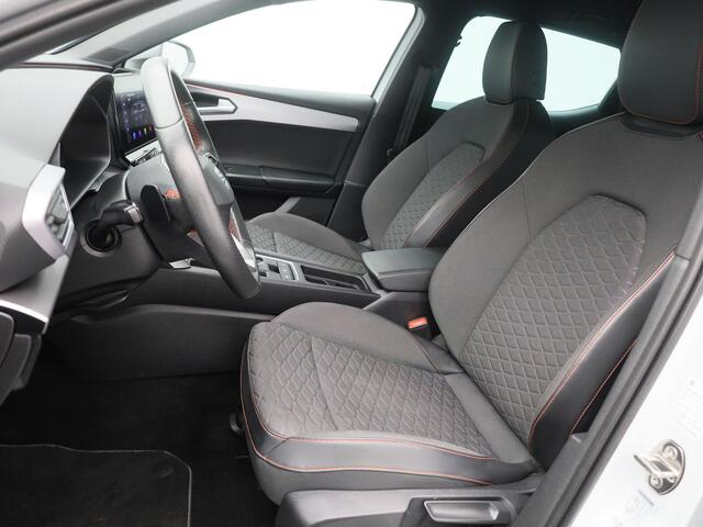Seat LEON 1.4 TSI eHybrid PHEV FR Business Intense | CAMERA | ADAPTIVE | KEYLESS | STOEL- EN STUURVERW.