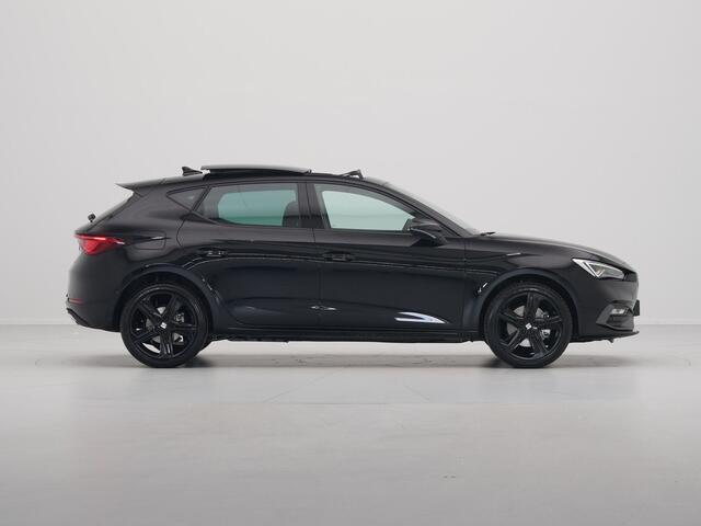 Seat LEON 1.5 TSI e-Hybrid FR Business Hybride, Stoel/Stuurverwarming, Elektrische best. stoel, Black Pack, Navi, Full Link *DEMO VOORDEEL*