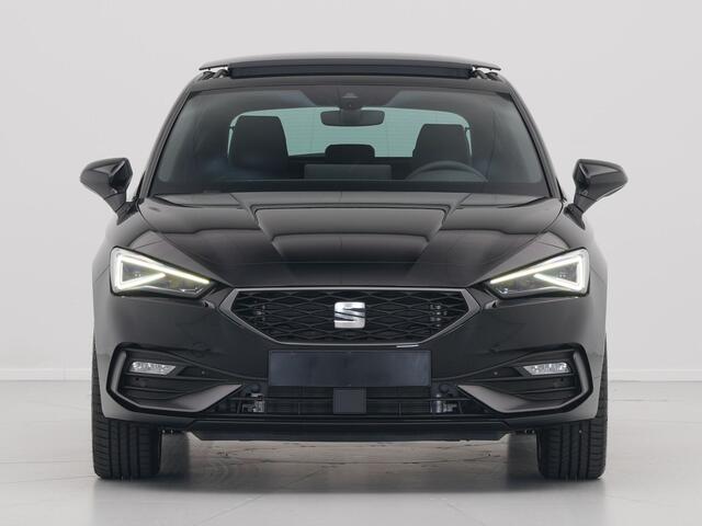 Seat LEON 1.5 TSI e-Hybrid FR Business Hybride, Stoel/Stuurverwarming, Elektrische best. stoel, Black Pack, Navi, Full Link *DEMO VOORDEEL*