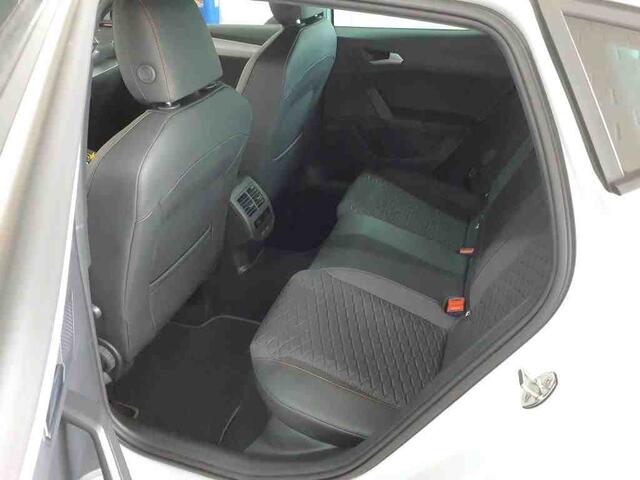 Seat LEON 1.4 TSI eHybrid 204pk PHEV FR / Safe and Driving XL / Full Link / Alarm / Wordt Verwacht