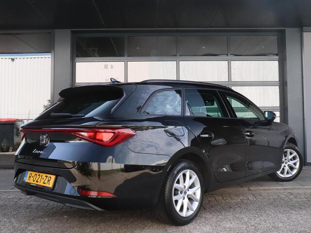 Seat LEON Sportstourer 1.0 TSI 110pk Style Business Intense | Achteruitrijcamera | Apple Carplay/Android Auto | Adaptieve Cruise Control |