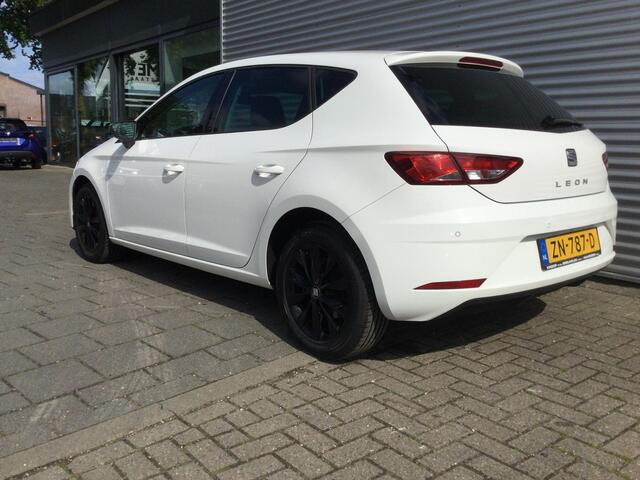 Seat LEON 1.2 TSI Style Business | Climate Control | Cruise Control | Full-Link |