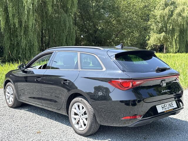 Seat LEON Sportstourer 1.0 eTSI DSG STYLE CAMERA/ACC/CARPLAY