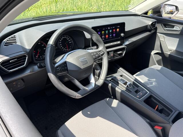 Seat LEON Sportstourer 1.0 eTSI DSG STYLE CAMERA/ACC/CARPLAY