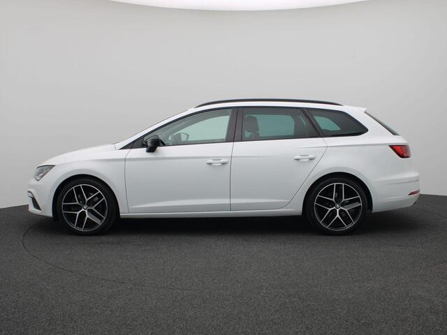 Seat LEON ST 1.4 EcoTSI FR Business Intense 150PK DSG Keyless, Cruise Controle, Navi, Achteruitrijcamera, Virtual Cockpit, Stoelverwarming, Seat Sound Audio, DCC, 17" LM Velgen