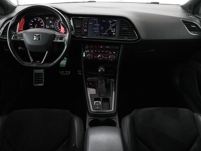 Seat LEON 1.4 TSI FR Xcellence | Panoramadak | Camera | Stoelverwarming | Half leder/Alcantara | Carplay | Full LED