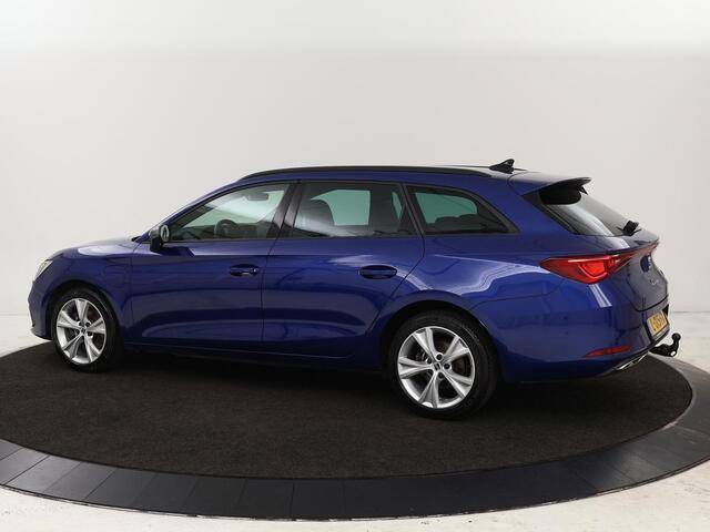 Seat LEON Sportstourer 1.4 TSI eHybrid PHEV FR Business Intense | Camera | Stoel & Stuurverwarming | Trekhaak | Carplay | Full LED | Sfeerverlichting
