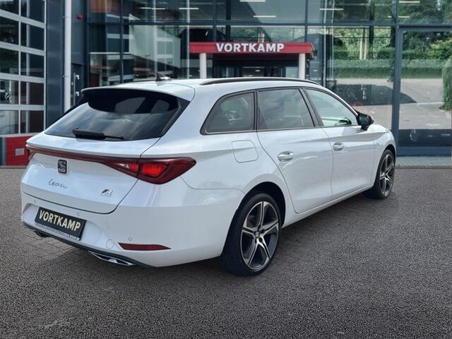Seat LEON 1.4 TSI DSG FR E-HYBRID TREKHAAK/NAVI/CARPLAY/PDC/ACC/STOEL-STUURVERW