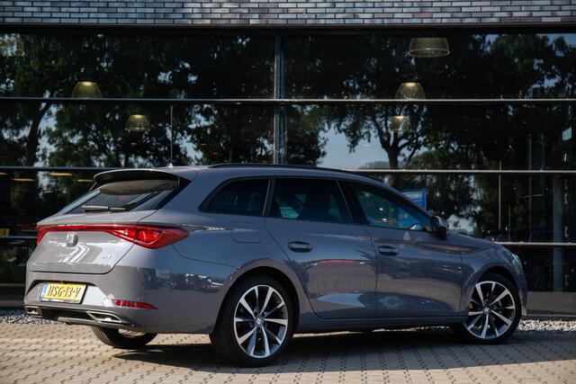 Seat LEON Sportstourer 1.5 eTSI FR Business Intense , Adap. cruise, Groot scherm, Stoel/stuurverwarming,