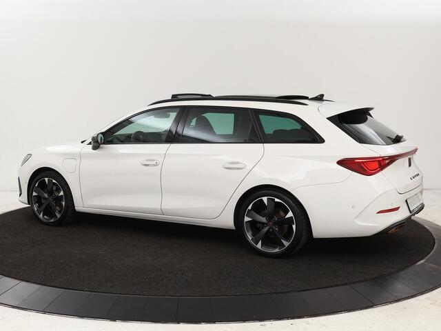 Seat LEON 1.4 e-Hybrid Limited | Panoramadak | Camera | Adaptive cruise | Carplay | Memory | Stoel & Stuurverwarming