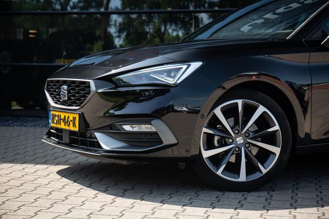 Seat LEON Sportstourer 1.5 eTSI FR Business Intense , Adap. cruise, Groot scherm, Stoel/stuurverwarming,