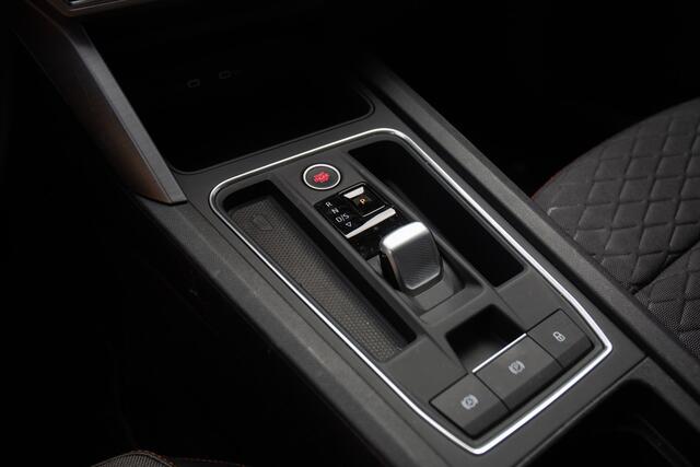 Seat LEON Sportstourer 1.5 eTSI FR Business Intense , Adap. cruise, Groot scherm, Stoel/stuurverwarming,
