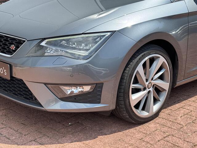 Seat LEON 1.4 EcoTSI FR 150PK Panoramadak Full Link Alcantara