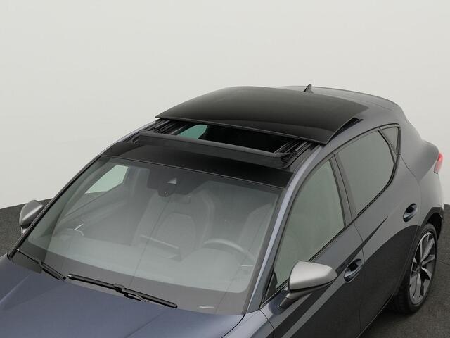 Seat LEON 1.4 TSI 204 pk DSG eHybrid PHEV FR | Panoramadak | Adaptief onderstel | Stuur-/stoelverwarming | Achteruitrijcamera | Navigatie