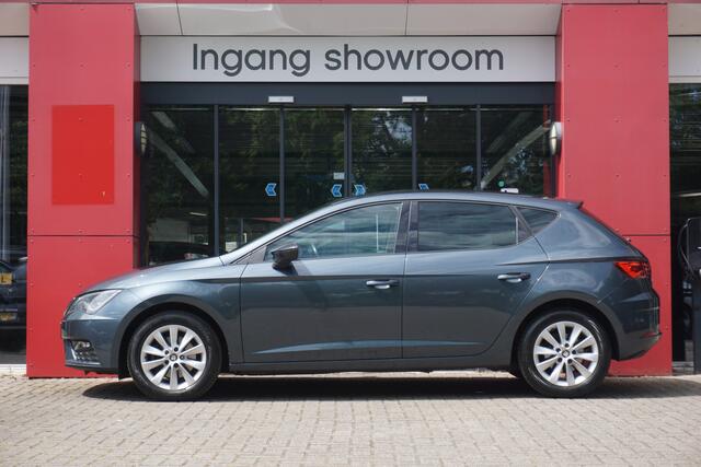 Seat LEON 1.6 TDI Style Business Intense | Origineel NL | Cruise Control | Navigatie | Airco | 16'' LM |