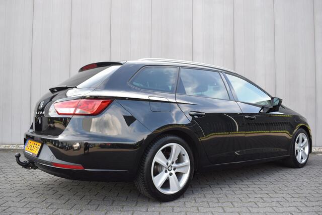 Seat LEON ST 1.4 TSI 150pk FR LED | Half Leder | Sportstoelen | Full Map Navi | Carplay | Trekhaak