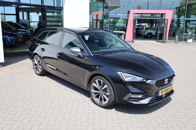 Seat LEON Sportstourer 1.5 eTSI FR Business Intense 110KW/150PK DSG, Elektrisch verstel-, verwarm- en inklapbare buitenspiegels (spiegel pakket), volledig digitaal instrumentenpaneel, panoramadak, adaptieve cruise control (acc), navigatie, elektrisch verstelbare be