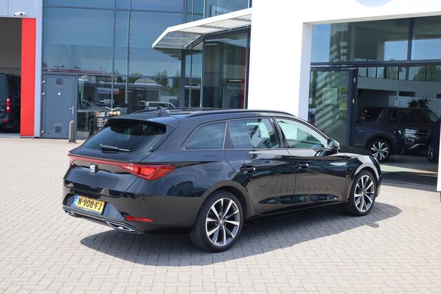 Seat LEON Sportstourer 1.5 eTSI FR Business Intense 110KW/150PK DSG, Elektrisch verstel-, verwarm- en inklapbare buitenspiegels (spiegel pakket), volledig digitaal instrumentenpaneel, panoramadak, adaptieve cruise control (acc), navigatie, elektrisch verstelbare be
