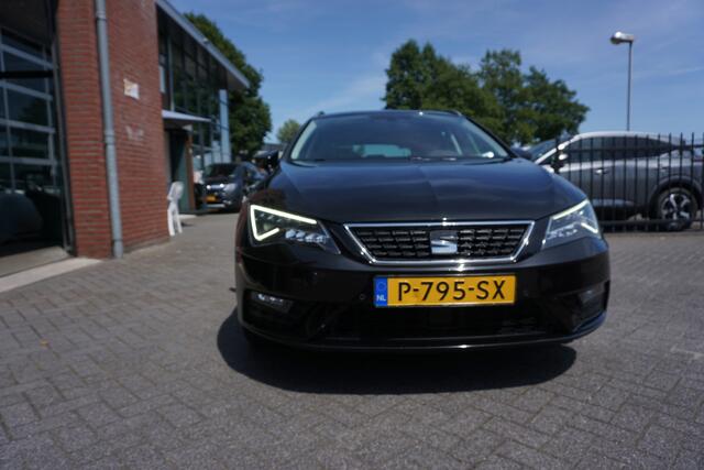 Seat LEON ST 1.2 TSI 111PK STYLE BUSINESS OKT 2017 NAVIGATIE ANDROID-APPLECARPLAY ECC AIRCO CRUISECONTROL FULL LED PARKEERSENSOREN V+A BLUETOOTH LMV ENZ...
