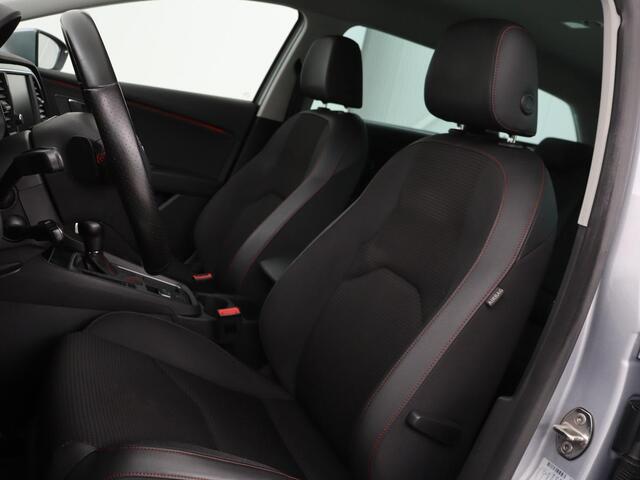 Seat LEON 1.5 TSI FR Business Intens | Stoelverwarming | Trekhaak | Adaptive cruise | Carplay | Virtual Cockpit | Full LED | Sfeerverlichting | Navigatie