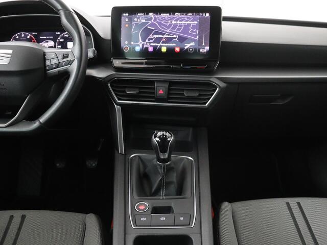 Seat LEON 1.0 TSI Style Launch Edition | Camera | Adaptive cruise | Carplay | Navigatie | DAB | Parkeerhulp | Full LED | Climate control