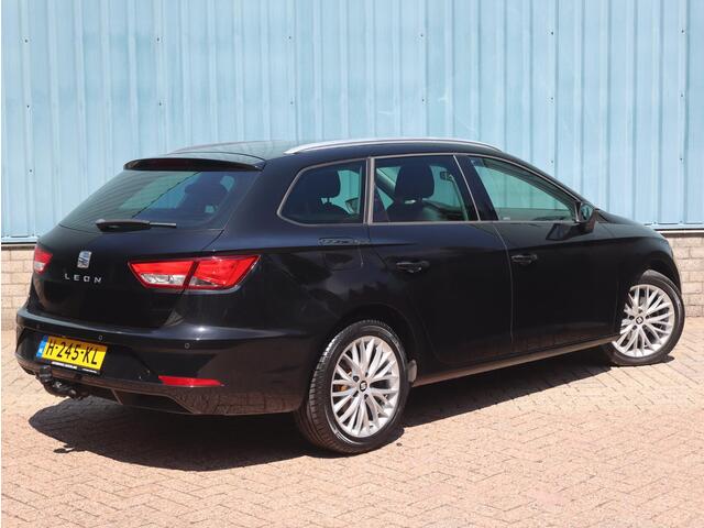 Seat LEON ST 1.5 TSI Style Ultimate Edition | NAVI | TREKHAAK | CLIMA | CAMERA |