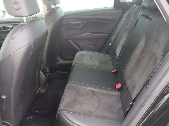 Seat LEON ST 1.5 TSI Style Ultimate Edition | NAVI | TREKHAAK | CLIMA | CAMERA |