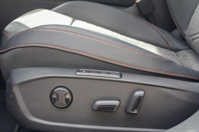 Seat LEON 1.4 TSI eHybrid PHEV FR Business Intense