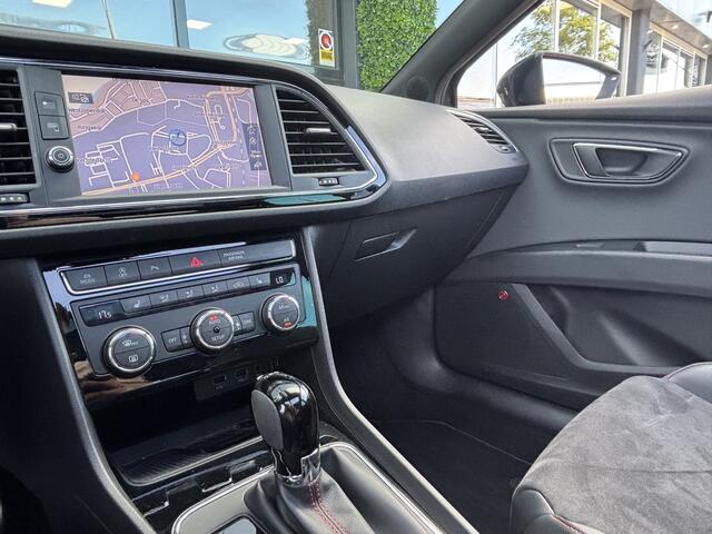 Seat LEON ST 1.5 TSI 150PK DSG FR Ultimate Edition Black Sky | Pano | Virtual | ACC | Beats