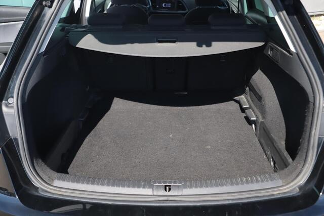 Seat LEON ST 1.0 TSI Style Ultimate Edition Navigatie Achteruitrijcamera Carplay Android Clima Cruise Parkeersensor