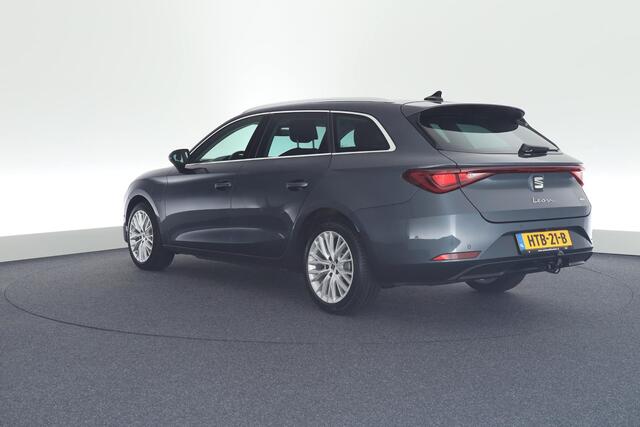 Seat LEON Sportstourer 1.4 TSI 204pk eHybrid PHEV Xcellence Trekhaak Camera Keyless Stoelverwarming Virtual Cockpit Navigatie