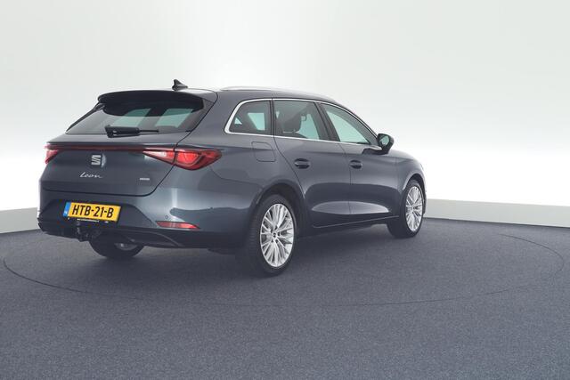 Seat LEON Sportstourer 1.4 TSI 204pk eHybrid PHEV Xcellence Trekhaak Camera Keyless Stoelverwarming Virtual Cockpit Navigatie