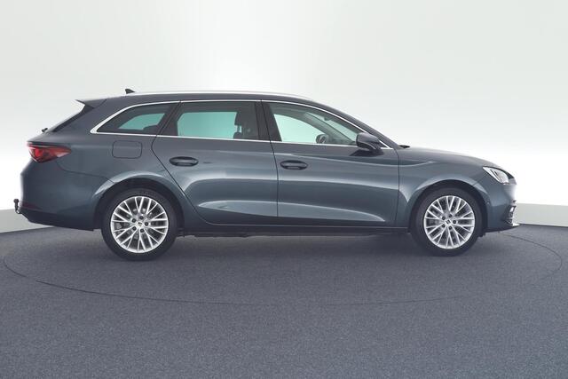 Seat LEON Sportstourer 1.4 TSI 204pk eHybrid PHEV Xcellence Trekhaak Camera Keyless Stoelverwarming Virtual Cockpit Navigatie