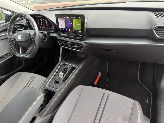 Seat LEON Sportstourer 1.5 eTSi Style Launch Edition Aut., Panoramadak | Trekhaak