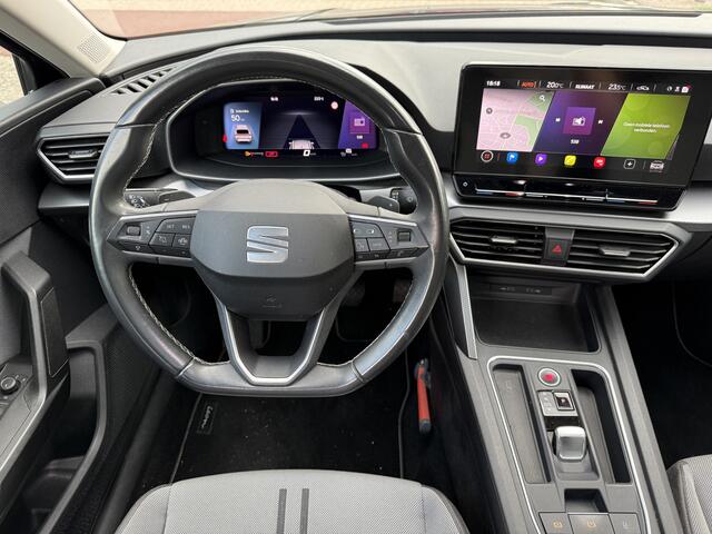 Seat LEON Sportstourer 1.5 eTSi Style Launch Edition Aut., Panoramadak | Trekhaak
