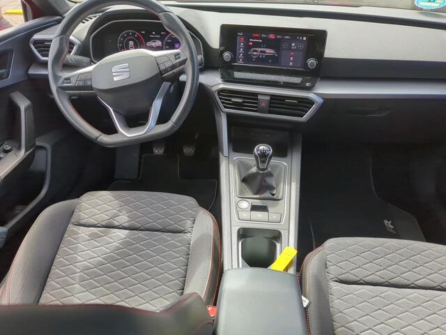 Seat LEON 1.0 TSI FR / PARK. SENSOREN/ LED/ FULL-LINK/ GETINT GLAS/ 17" LMV